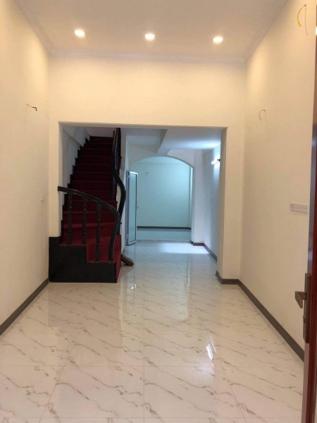 Nhà đẹp ngõ 29 Cẩm Văn, ngõ nông DT 42m2 thiết kế 4 tầng, mt 3m giá chỉ 3,75 tỷ