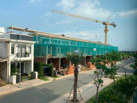 TT 20% - 600 tr sở hữu đất nền sổ đỏ ngay chợ Hưng Long, NH hỗ trợ 55% CK 10% tặng 10 SJC