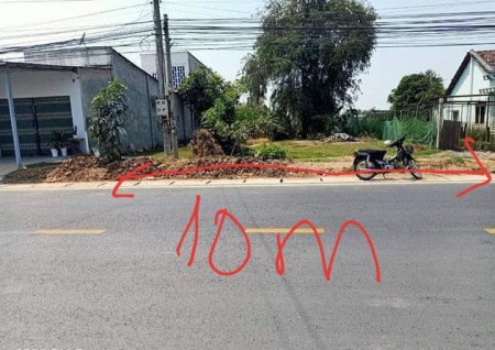 Lô đất đường nhựa giá sập sàn mùa COVI, gần UBND, sang tên ngay