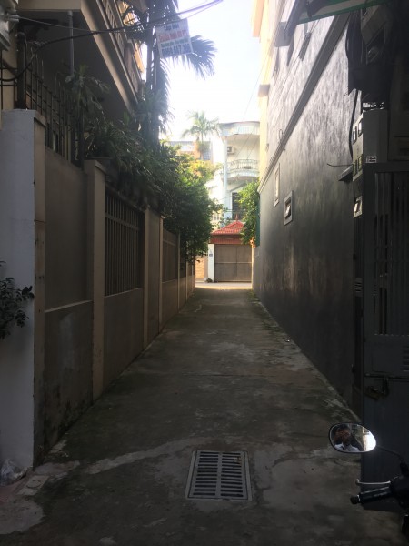 Cần bán nhà Tây Trà, Khu hưu trí, diện tích sử dụng 36m2, giá bán 2,5 tỷ