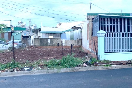 Vỡ nợ gấp đất đường Mỹ Xuân – Ngải Giao, Thị xã Phú Mỹ, liên hê 0909063417