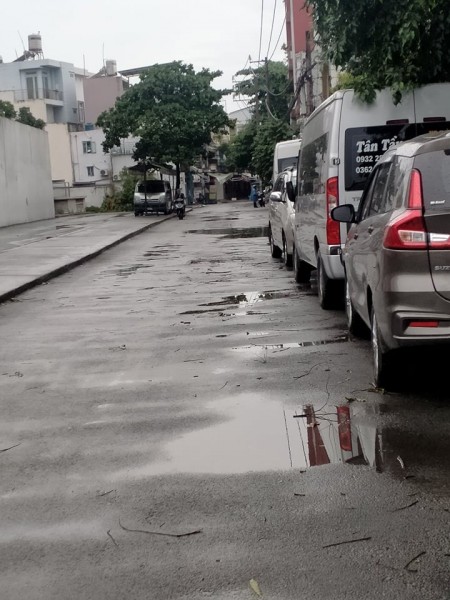 Bán Gấp Xe Hơi Đậu Quanh Nhà dt 65m2 Tân Sơn Nhì, Tân Phú, giá 5.2 tỷ