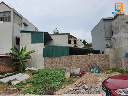 Cần bán 48M2 thái phù MT 4M, mai đình, Đường thông 4M giá công nhân
