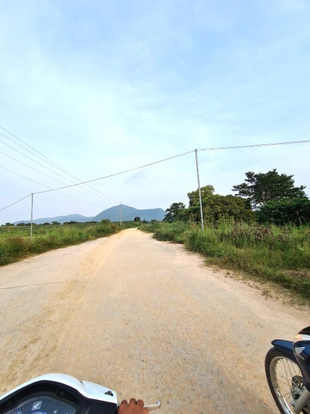 Bán đất mặt tiền thị trấn Tân Nghĩa 7000m2, giá 1.6 tỷ, Hàm Tân, Bình Tân, liên hệ 0931144449