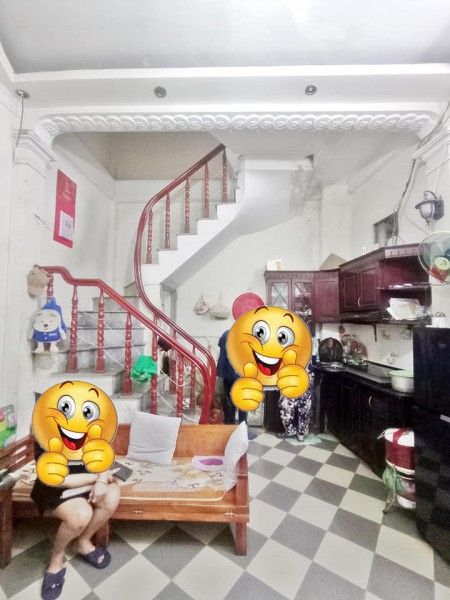 Siêu phẩm phố Nguyễn Chính 2.3 tỷ nhỏ tiền, ngõ rộng cực thoáng, đầy đủ công năng