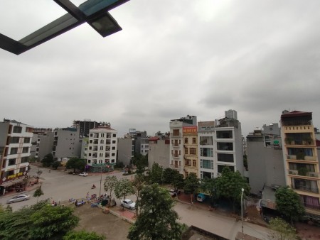 Nhà liền kề Văn Khê, 6 tầng, thang máy, nội thất xịn, hiệu suất cho thuê cao, kinh doanh chỉ 12 tỷ