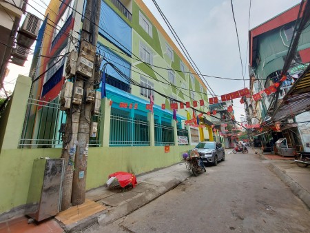 Bán đất phố Tân Mai, 2 mặt ngõ thông thoáng, ngõ nông, an sinh tốt, 50mX4mt - 3,6tỷ