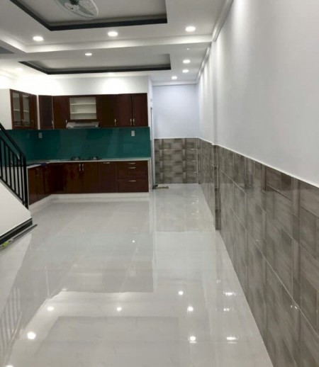 Bán nhà nguyên căn 90m2, 3 tầng đúc Trường Chinh Tân Bình, giá 6 tỷ