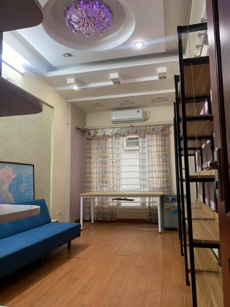 Nhà Đẹp long lanh mặt ngõ 255 Nguyễn Khang 45m 5t 4 ngủ giá nhỉnh 4 tỷ