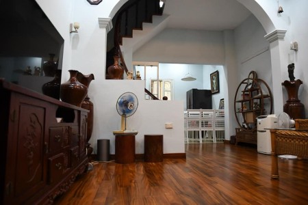 Bán nhà riêng ngõ 101 Thanh Nhàn cách mặt phố 30m, 55m2, 5 tầng, mặt tiền 4.8m giá chỉ 4.5 tỉ