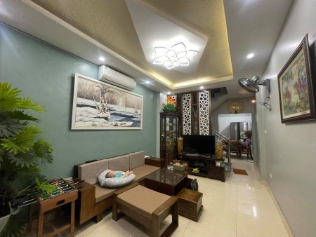 Bán nhà 3 căn ra mặt tiền 5 phòng ngủ, dt 50m2, giá 4.5 tỷ, Phú Thọ Hoà, Quận Tân Phú