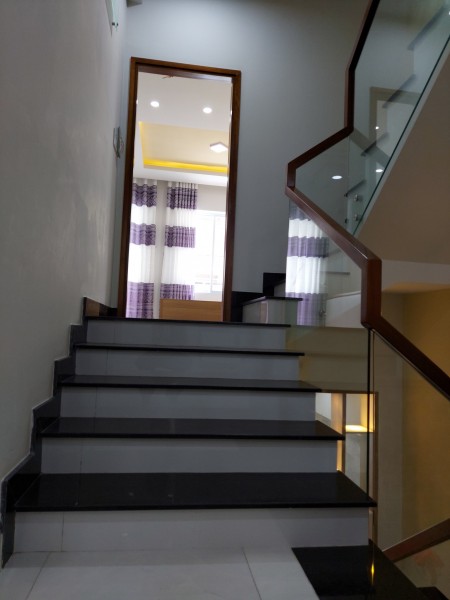 Đi đến slide 4