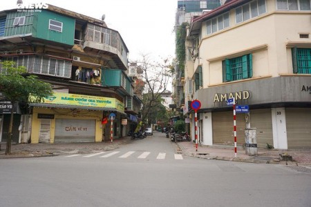 BÁN NHÀ LÔ GÓC PHỐ QUÁN THÁNH BA ĐÌNH – VÌA HÈ RỘNG - DT 42 M, MT 12 M GIÁ 15 TỶ Có TL