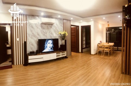 Cần bán 3 căn hộ chính chủ 2 ngủ Central Point 219 Trung Kính, giá chỉ 2.8 tỷ