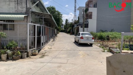 Bán lô đất đẹp Bửu Long đường xe hơi 88m2, giá chỉ 2.45 tỷ