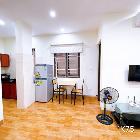 Cần bán nhà Trần Duy Hưng, mặt tiền 3,5m2, diện tích sử dụng 35m2, giá 2.75 tỷ