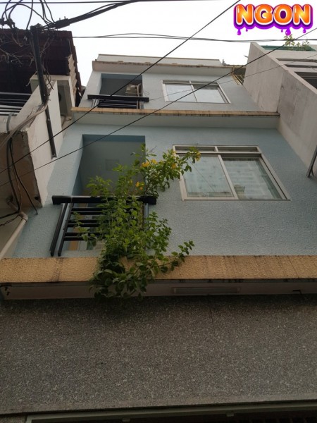 6.8 tỷ dt 38m2, 3 tầng đúc, hẻm xe hơi 4m thông, Hàn Hải Nguyên gần 3/2, không lỗi phong thủy lh 0886880910