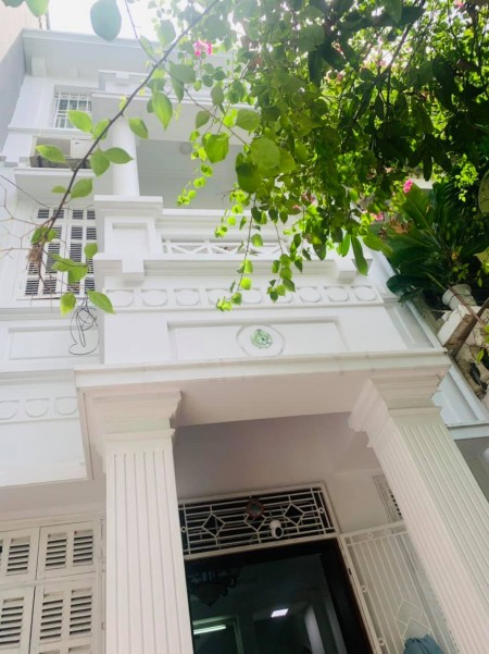Biệt thự mini Hoàng Hoa Thám diện tích 85m2, 3 tầng đúc, giá đẹp 7.95 tỷ