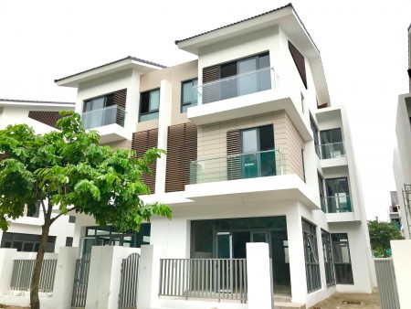 Làm ăn kinh doanh khó khăn tôi cần bán nhanh biệt thự An Vượng, hướng Đông Nam. Lh 0983983448