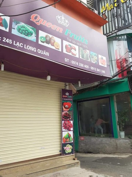 Nhà Đẹp, đường Lạc Long Quân, mặt ngõ rộng . Kinh doanh tốt .Giá 4.5 tỷ.