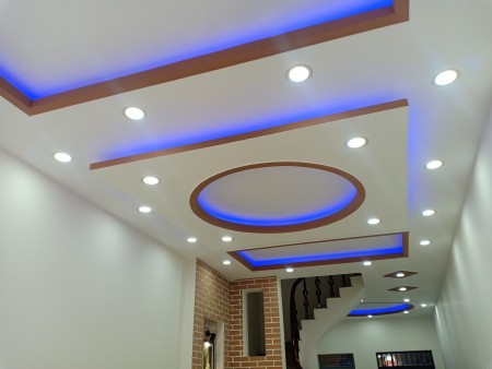 Chỉ 6,15 tỷ, Măt phố Lê Đức Thọ, 5 tầng, Mt 4,1m, Kinh doanh, ô tô đỗ