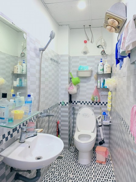 Bán nhà Trường Định, ngõ thông, công năng đầy đủ, dt 41m2, giá 3.15 tỷ