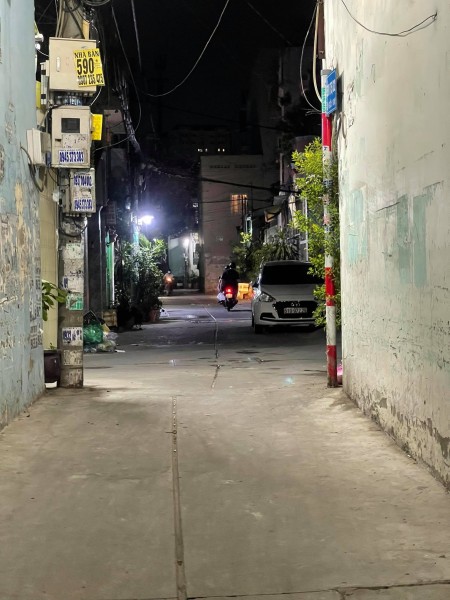 Chỉ hơn 4tỷ có ngay nhà hẻm xe hơi Lý Thánh Tông Tân Phú 40m2 (4x10m)