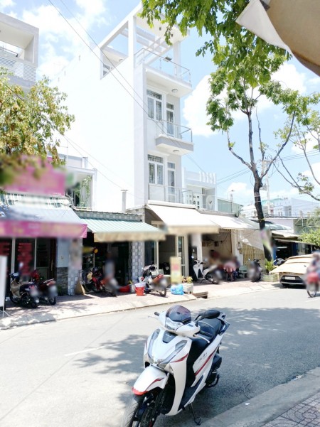 Đi đến slide 4