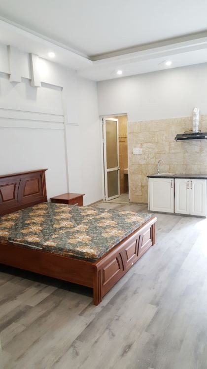 Cho thuê phòng riêng khép kín có bếp, nhà vệ sinh, dt 25m2 ở Trại Lẻ