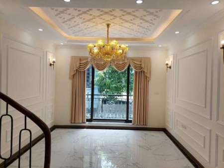 Siêu Phẩm Sài Đồng Ngõ To Hơn Phố 3 Ô Tô Tránh Long Biên, 5 tầng đúc kiên cố