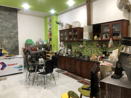 Bán nhà Khu Phan Xích Long Diện tích ngang 5,5m dài 13m, giá bán 7.5 tỷ