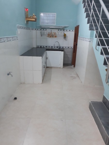 Chính chủ cho thuê nhà nguyên căn khu vực gầm cầu Rồng trung tâm Tp Đà Nẵng