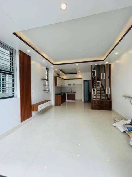 Bán nhà Thanh Xuân, Nhà mới xây, phong cách hiện đại, dt 35m2, giá 3,8 tỷ