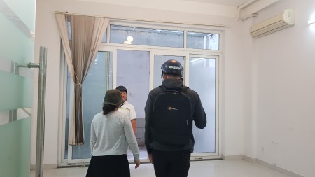 Đi đến slide 4