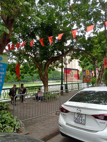 Đi đến slide 2