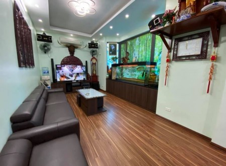 Nhà đẹp phố Trần Cung, Cầu Giấy, 5 tầng, ngõ rộng 45 m2, giá 3.7 tỷ