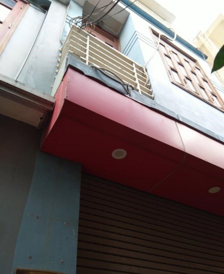 Bán nhà phố Hoàng Như Tiếp, Long Biên, 5 Tầng, diện tích 32m2, giá 2,8 Tỷ