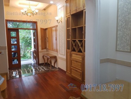 Bán nhà Đội Cấn, Quận Ba Đình, diện tích 35m2, 5 tầng, mặt tiền 3,2m2, giá 3,4 tỷ