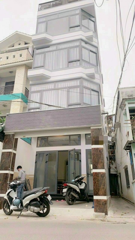 Nhà bán Góc 2 mặt tiền Phú Nhuận 4x17m 65m2, 5 lầu Mới phù hợp CHDV, spa