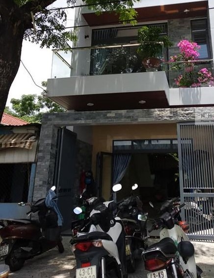 Nhà hẻm Tân Sơn Nhì, dt 77m2, có chiều ngang giá 7.2 tỷ, 4.5 tầng đúc