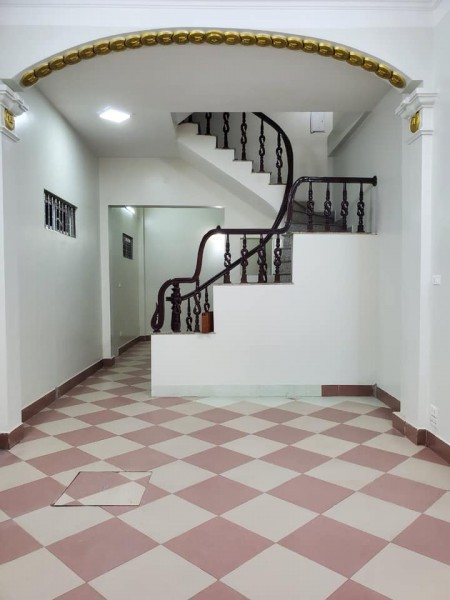 Bán nhà Mỹ Đình, dt 61m x 5 tầng, mt 4.5m, ô tô vỉa hè lô góc kinh doanh khủng khiếp, giá 6.7 tỷ