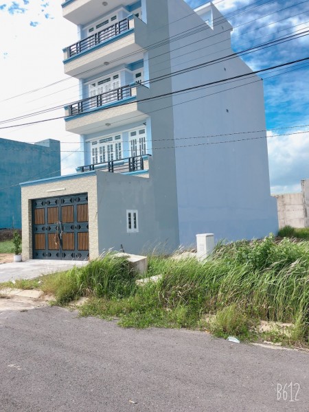 Bán 2 lô Đất 260m2 Đối Diện Cổng KCN Pouyen sổ hồng riêng, giá 15 triệu/m2