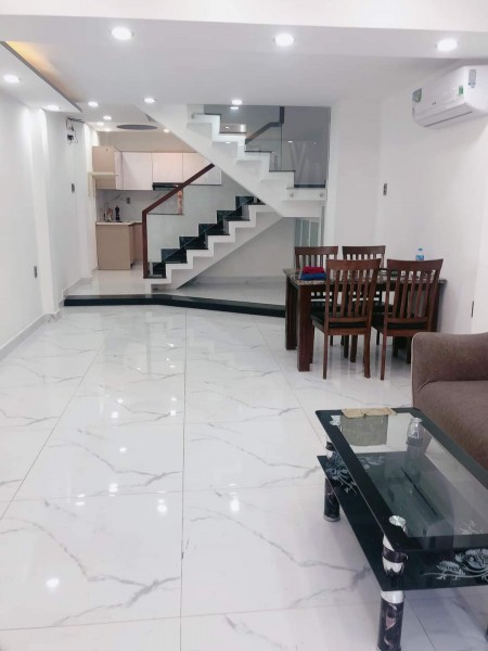 Bán Nhà Đường Thành Thái, Phường 14, Quận 10, dt 38m2 Giá rẻ chỉ 5.2 tỷ 0982245779