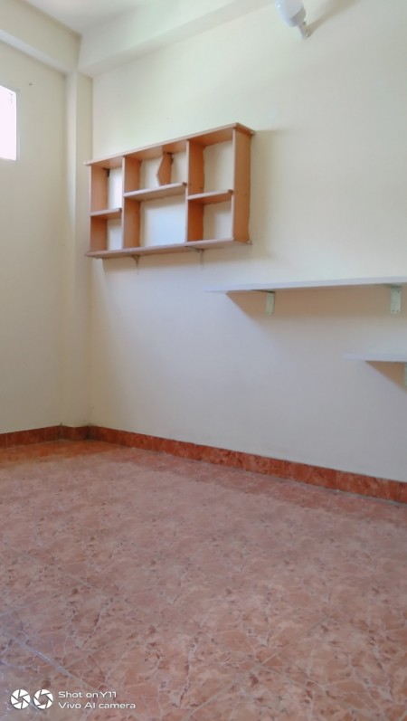 Phòng máy lạnh, cửa sổ sạch đẹp mát mẽ gần Lữ Gia, giá cho thuê 2.5 triệu/tháng