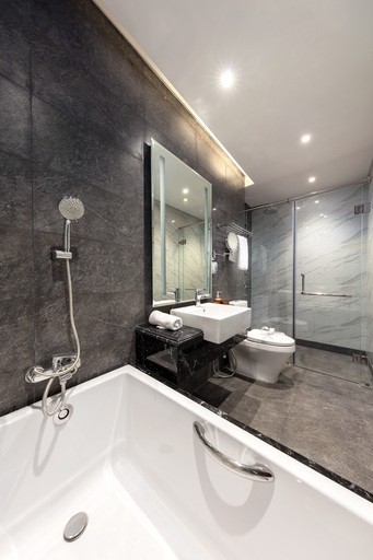 Chính chủ bán căn góc 11 Altara Residences dt 70m2, view biển tầng đẹp 2.2 tỷ