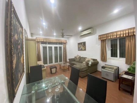 Bán nhà nguyên căn phố Vân Hồ 3, dt 87m2, 4 tầng, kiến trúc Pháp Cổ, nhỉnh 6 tỷ