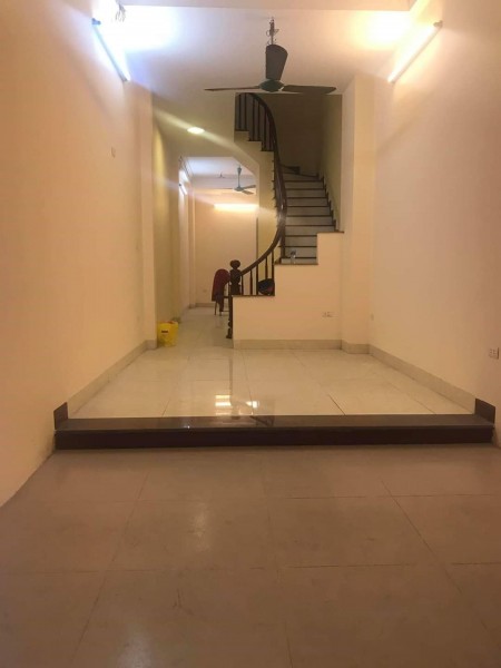 Bán nhà Trương Định, Hai Bà Trưng 3.6 Tỷ - 5 tầng 44M2 mới xây về ở ngay