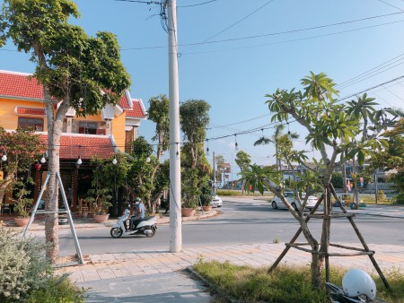 Chủ vỡ nợ, bán gấp lô đất kề Góc ngay trung tâm thương mại nam Đà Nẳng