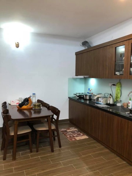 Chính chủ bán nhà Xã Đàn, dt 35m2, 6 tầng, lô góc, 2 mặt thoáng, giá hơn 4.7 tỷ