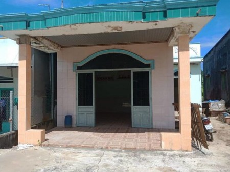 Bán căn nhà cấp 4 ở tân an, vĩnh cửu sổ riêng 999tr, sổ riêng thổ cư